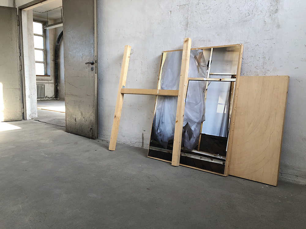 Drach o.T. 2025 IMG 3347 